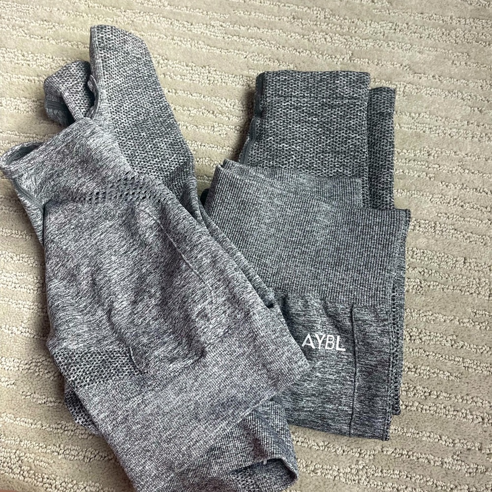 Aybl Long sleep crop workout top and pants